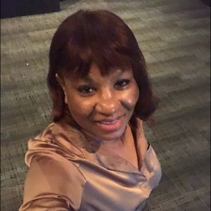 Meet your Posher, Sonya